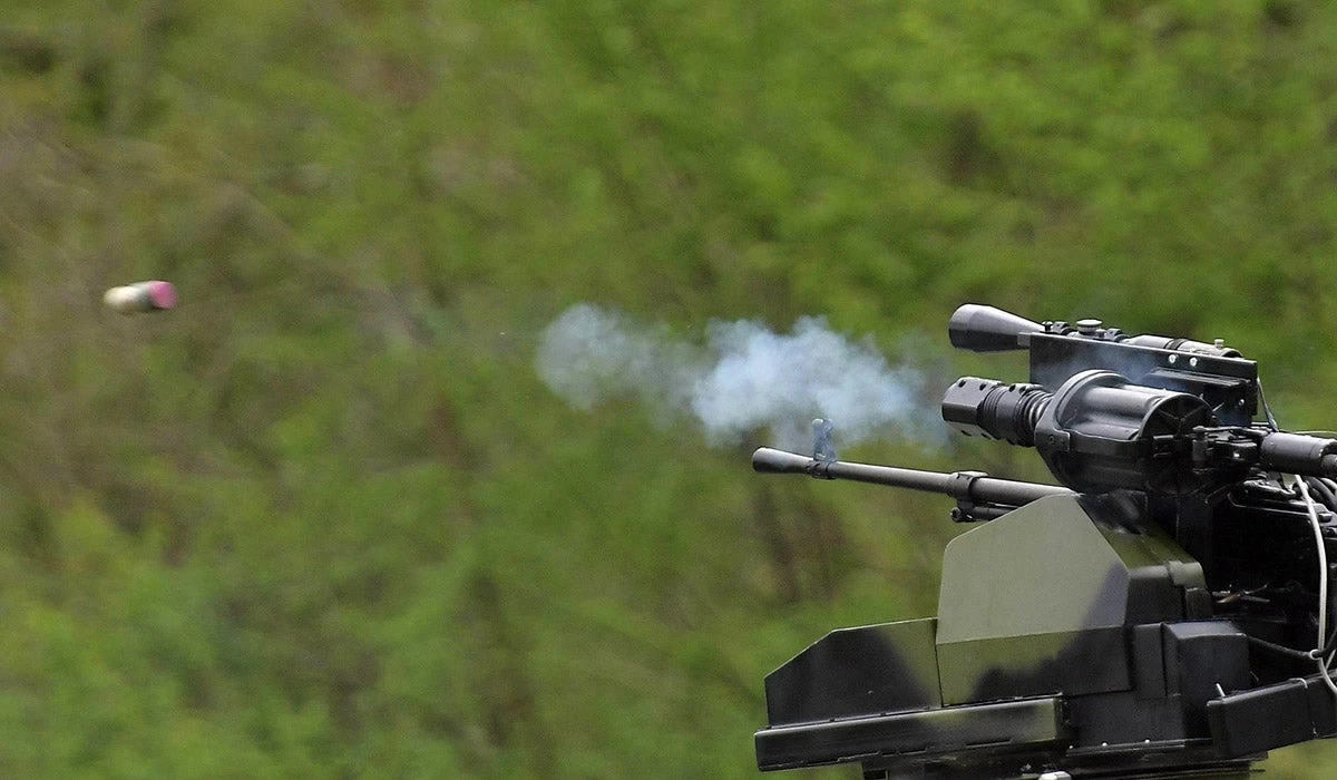 Η Σερβία εκσυγχρόνισε και επαναλειτουργεί εργοστάσιο παραγωγής πυρομαχικών